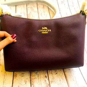 Coach Lewis Shoulder bag